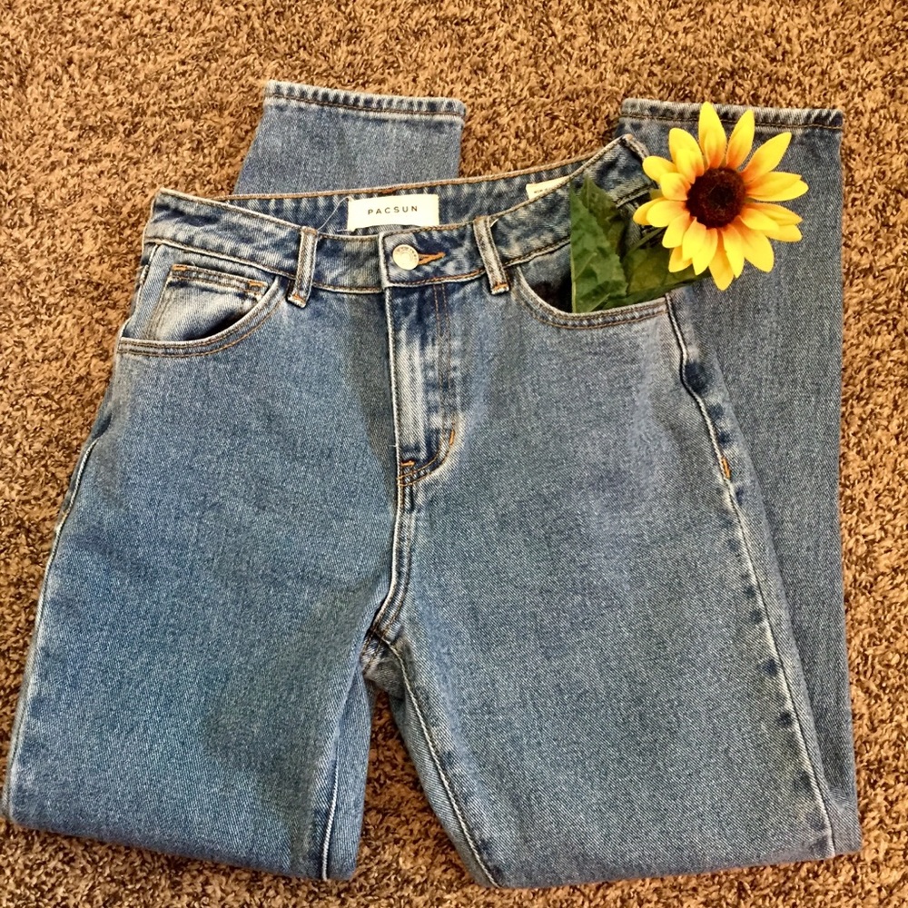 Mom Jeans